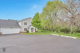13917 S Cambridge Circle, Plainfield, IL 60544 - Photo 3