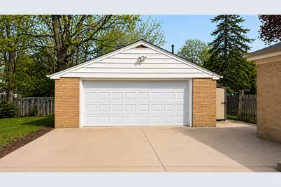 1407 Gorham Place, Rockford, IL 61107 - Photo 11