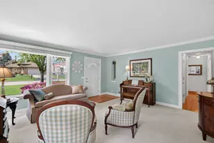 367 N La Londe Ave, Lombard, IL 60148 - Photo 5