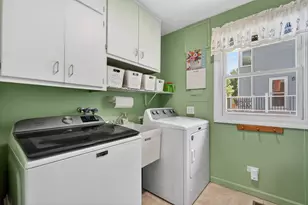 367 N La Londe Ave, Lombard, IL 60148 - Photo 11
