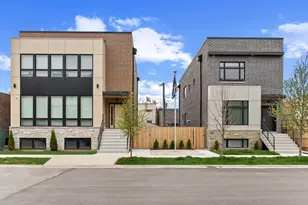 3231 S Shields Ave, Chicago, IL 60616 - Photo 3