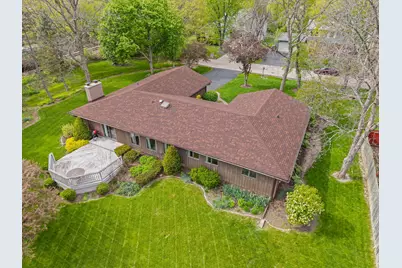 4269 Harper Avenue, Gurnee, IL 60031 - Photo 5