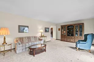 4269 Harper Ave, Gurnee, IL 60031 - Photo 13