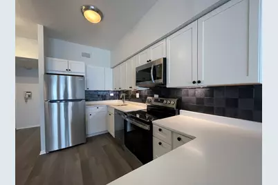175 E Delaware Place #5004, Chicago, IL 60611 - Photo 5
