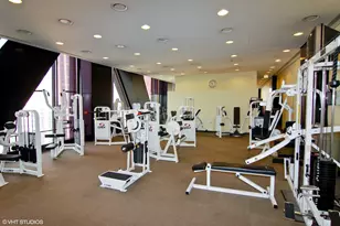 175 E Delaware Pl, Chicago, IL 60611 - Photo 15