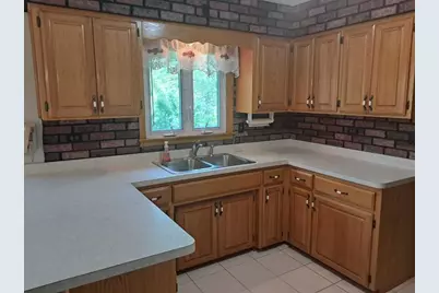 5517 W 83rd Place W, Burbank, IL 60459 - Photo 9