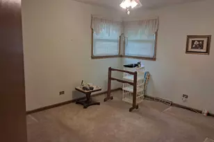 5517 W 83rd Pl W, Burbank, IL 60459 - Photo 15