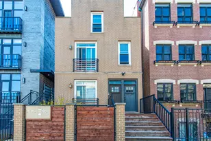 1337 W Walton St, Chicago, IL 60642 - Photo 1