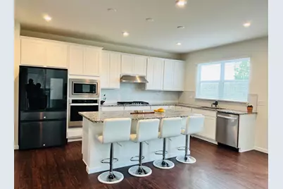 3607 Ambrosia Drive, Naperville, IL 60564 - Photo 5
