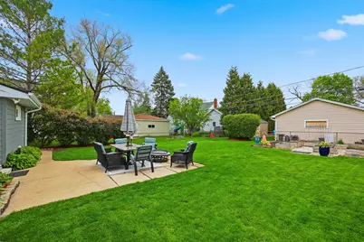 639 N Kaspar Avenue, Arlington Heights, IL 60004 - Photo 3