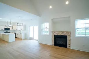 1401 174th St, East Hazel Crest, IL 60429 - Photo 5