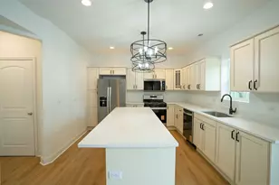 1401 174th St, East Hazel Crest, IL 60429 - Photo 11