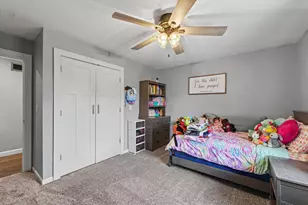 808 Cedar Ridge Ct, Mahomet, IL 61853 - Photo 17