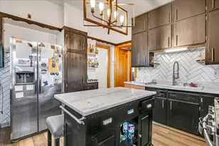 4108 W 103rd St, Oak Lawn, IL 60453 - Photo 13