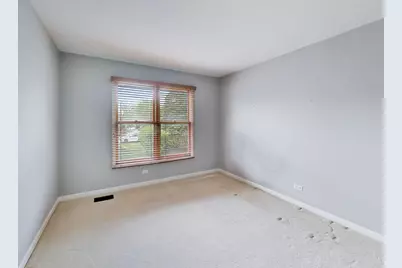 825 W Dorset Avenue, Palatine, IL 60067 - Photo 19