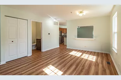 1230 Orleans Drive, Mundelein, IL 60060 - Photo 5