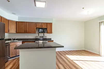 1230 Orleans Drive, Mundelein, IL 60060 - Photo 7