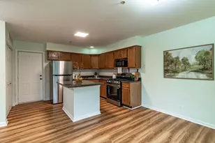 1230 Orleans Dr, Mundelein, IL 60060 - Photo 9