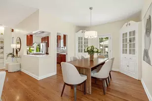 2740 Lincoln Ln, Wilmette, IL 60091 - Photo 9