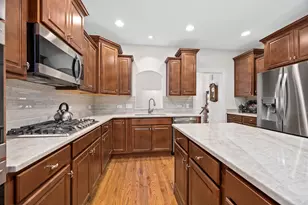 352 Andover Dr, Oswego, IL 60543 - Photo 7