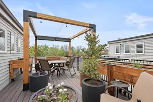 529 Chicago Ave, Evanston, IL 60202 - Photo 23