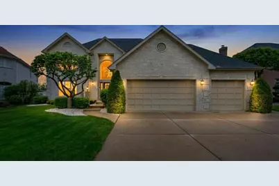 958 W Stonehedge Drive, Addison, IL 60101 - Photo 3