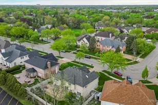 958 W Stonehedge Dr, Addison, IL 60101 - Photo 45