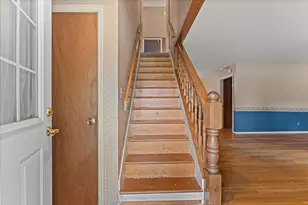1606 Dobbins Dr, Champaign, IL 61821 - Photo 3