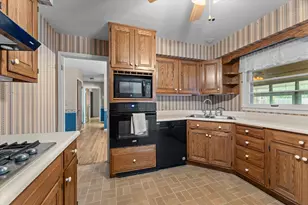 1606 Dobbins Dr, Champaign, IL 61821 - Photo 17