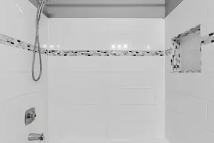 141 Pebble Creek Trail, Carol Stream, IL 60188 - Photo 13