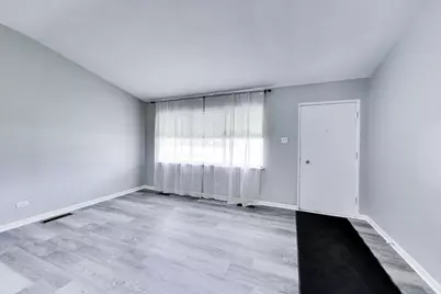 1455 Burnham Avenue, Calumet City, IL 60409 - Photo 5