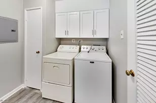 1455 Burnham Ave, Calumet City, IL 60409 - Photo 23