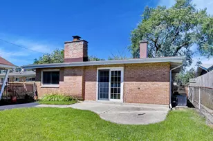 1455 Burnham Ave, Calumet City, IL 60409 - Photo 25