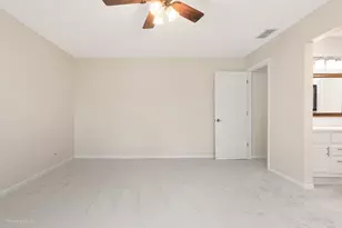 1424 Farrington Ln, Aurora, IL 60504 - Photo 19