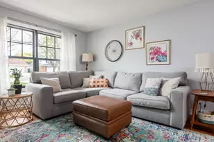 774 S Euclid Ave, Elmhurst, IL 60126 - Photo 13