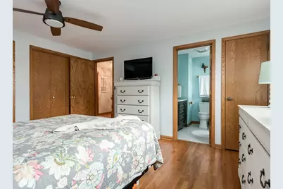 774 S Euclid Avenue, Elmhurst, IL 60126 - Photo 21