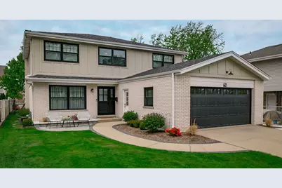 774 S Euclid Avenue, Elmhurst, IL 60126 - Photo 1