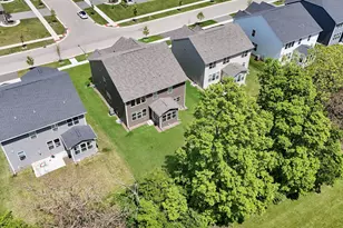 2225 Bent Grass Wy, Bolingbrook, IL 60490 - Photo 35