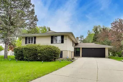 533 Carr Court, Schaumburg, IL 60193 - Photo 1