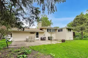 533 Carr Ct, Schaumburg, IL 60193 - Photo 39