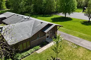 865 Riverside Dr, South Elgin, IL 60177 - Photo 11