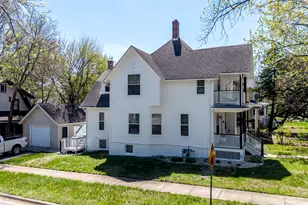 1027 Grant Ave, Rockford, IL 61103 - Photo 5