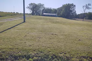 4745 Gum Springs Rd, Tunnel Hill, IL 62972 - Photo 15