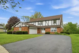 2919 Embassy Row, Flossmoor, IL 60422 - Photo 1