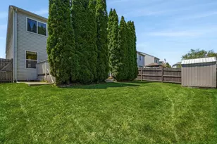 257 Cranberry Lake Dr, Hainesville, IL 60073 - Photo 17