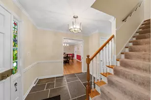 14 Oxford Dr, Lincolnshire, IL 60069 - Photo 3