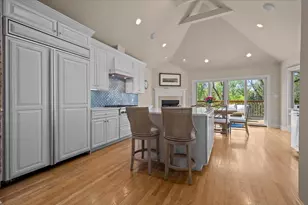 1515 Rosewood Ave, Deerfield, IL 60015 - Photo 5