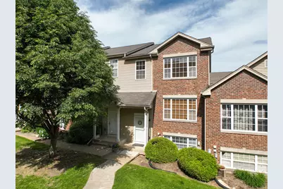 653 E Willow Street, Elburn, IL 60119 - Photo 1