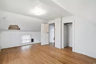 411 39th St, Moline, IL 51265 - Photo 11