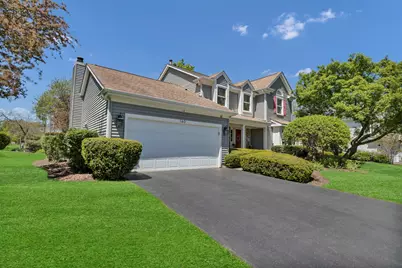 140 Copperwood Drive, Buffalo Grove, IL 60089 - Photo 3
